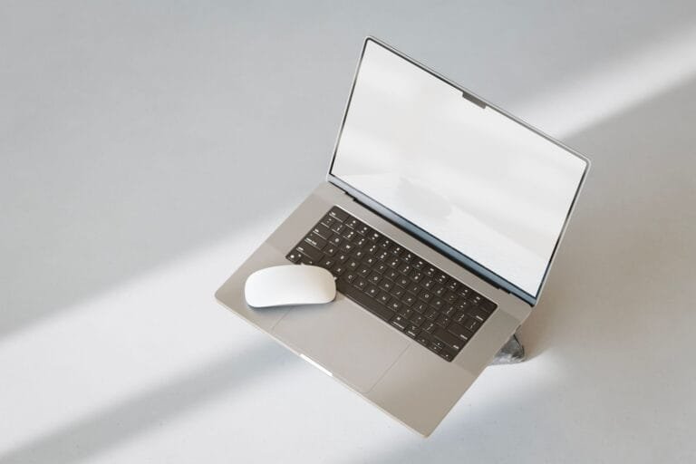 Gaming Mouse vs Trackpad: Complete Guide for Laptop Users - pulsegearreviews