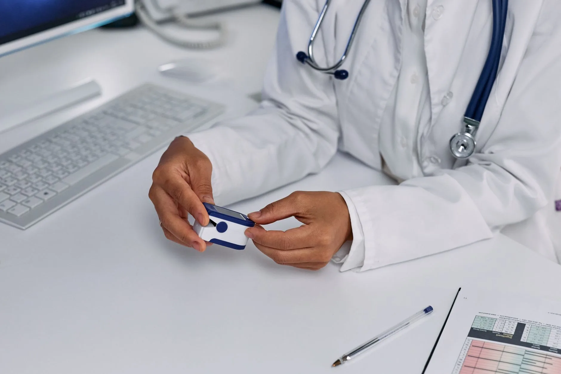 How I Tested: My Pulse Oximeter Accuracy Protocol — 7 Best Pulse Oximeters for Home Use in 2026: Expert Buyer Guide