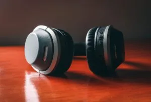 A clean product photo illustrating noise cancelling headphones real world anc testing.