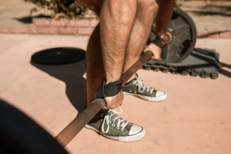 Unlock Your Deadlift Potential: The 3 Must-Have Lifting Straps for 2024 - pulsegearreviews